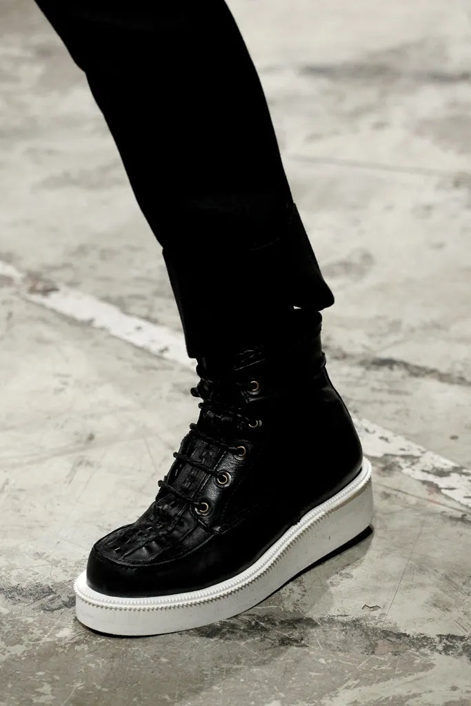 Givenchy F/W 2011 Black Leather Gold Chain Platform Boots (Tisci Era)