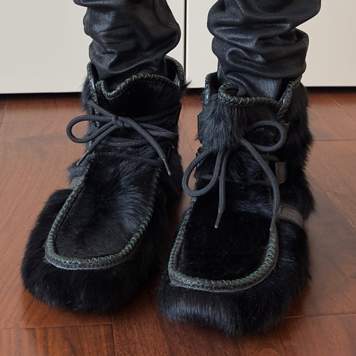 Dsquared2 F/W 1999-2000 Black Fur Moccasin Boots